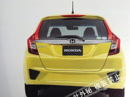 Honda Jazz ฮอนด้า แจ็ส โฉมใหม่ที่หลุดออก ว่าที่ Honda Jazz ฮอนด้า แจ็ส 2014
