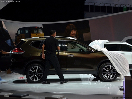 All New Nissan X-Trail  2014 เปิดตัวอย่างเป็นทางการเรียบร้อยแล้วจ้า 