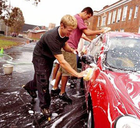 เคล็ดลับง่ายๆ ในการล้างรถให้สะอาด ไร้รอยขีดข่วน