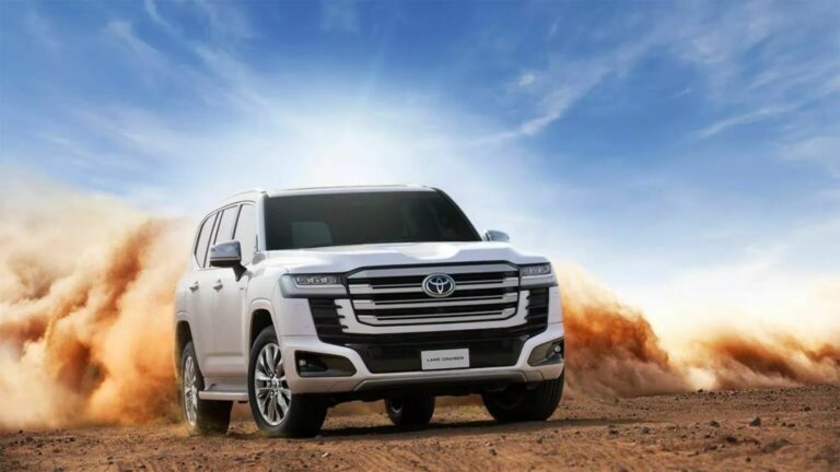 Toyota Land Cruiser 300_11zon